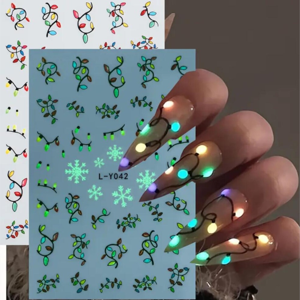 2枚セット クリスマス光るネイルデカール かわいいクリスマス - Nail Art Xmas Design のレビューと価格