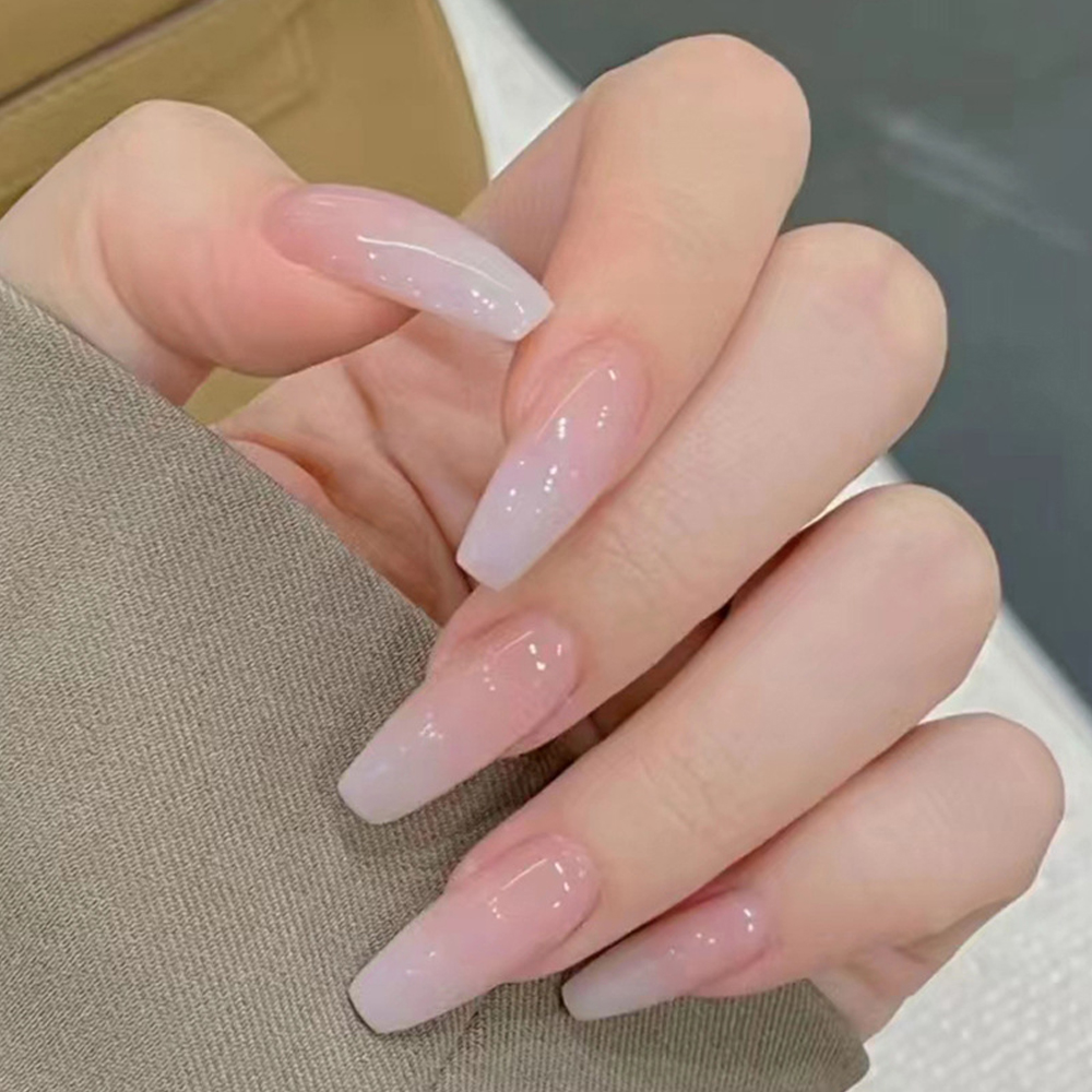 24個入り ピンクグリッターフェイクネイル グラデーションフ - Nail Art Gliter のレビューと価格