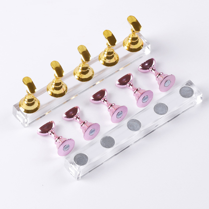 5/30 ピース/セット磁気ネイルホルダー偽ネイルチップ練習 - Nail Art Vector のレビューと価格