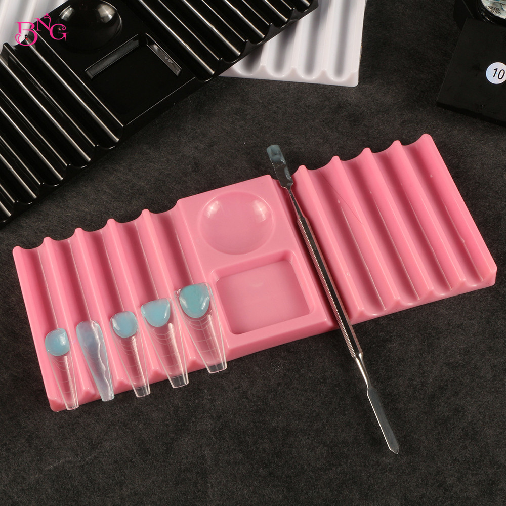 BNGデュアルフォームホルダー プラスチック製ペンスタンド  - Nail Art Ombre のレビューと価格