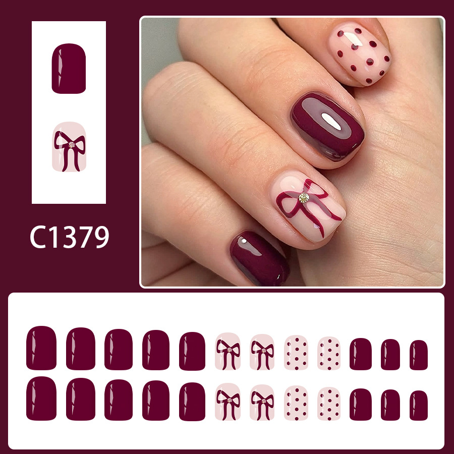 ショートスクエアプレスオンネイル グロッシーレッドワインドッ - Nail Art Gliter のレビューと価格